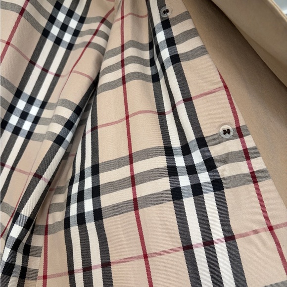 Burberry Tan Trench Coat - Picture 5 of 10